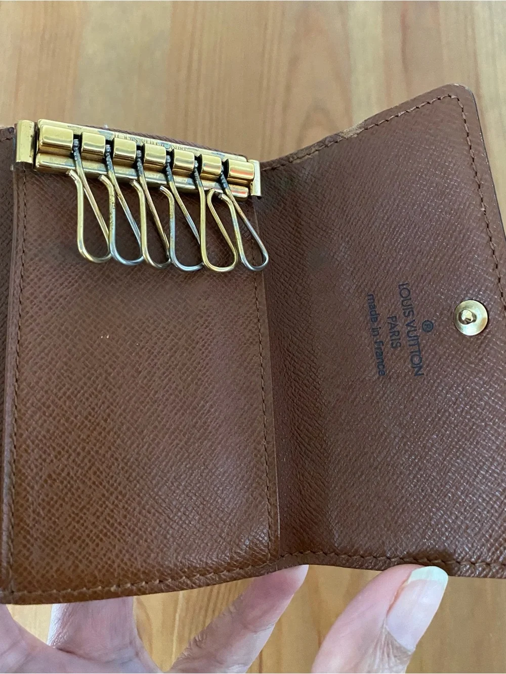 Louis Vuitton LV Monogram Canvas Six 6 Key Card Holder Case